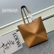 Loewe Shopping Bags